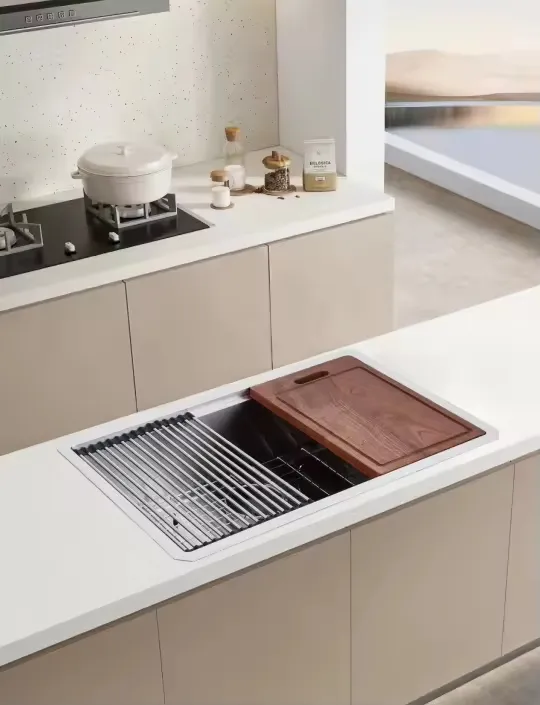 ASTM AISI JIS 201 202 2205 304 316L 310S 410 430 Bobine d'acier inoxydable/plaque d'acier inoxydable/bande d'acier inoxydable n° 1 2b 4K 8K Surface brossée laminée